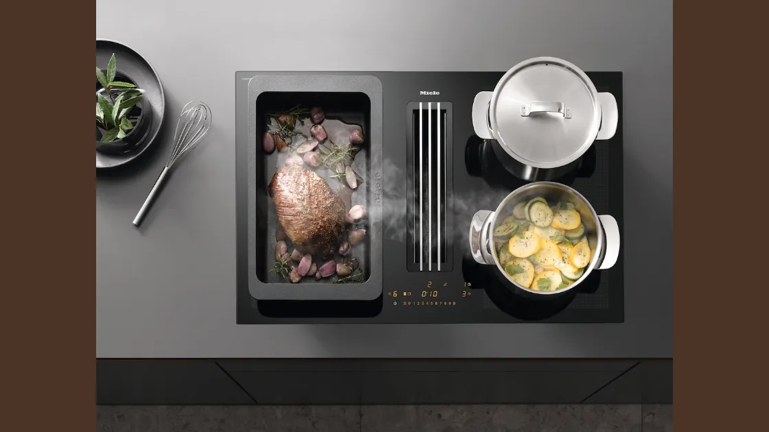 Piano Cottura KMDA7476FL induzione con aspirazione integrato di Miele