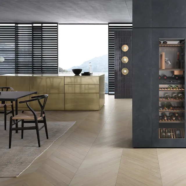 Enoteca da incasso KWT6722iS con set Sommelier di Miele