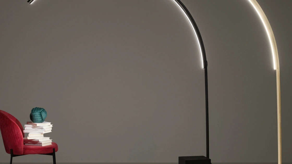 Lampada da terra Biblio in metallo di Ondaluce