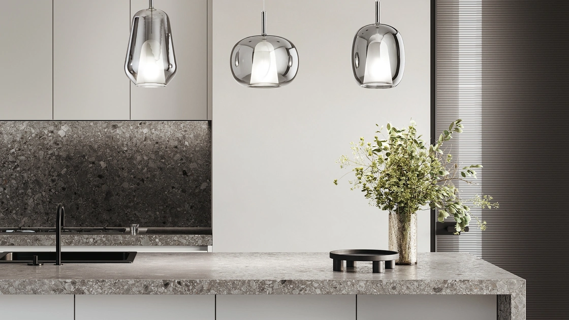 Lampada a sospensione Thelma in vetro soffiato di Ondaluce