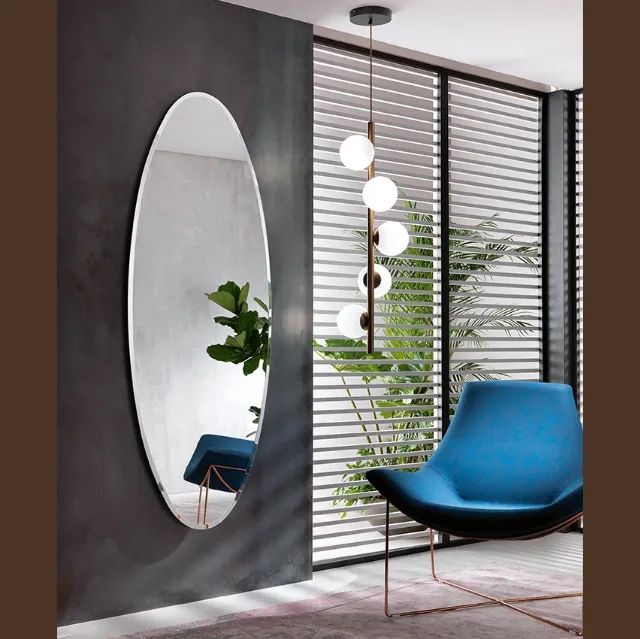 Lampada a sospensione Twist SV5 in metallo con bulbi in vetro bianco satinato di Riflessi