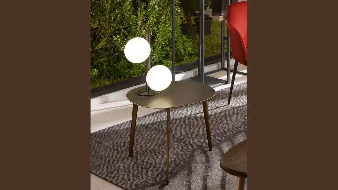 Lampada Twist da Tavolo in metallo verniciato di Riflessi