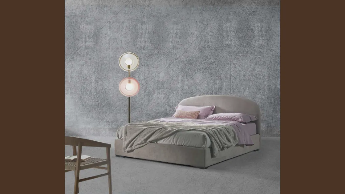 Letto in tessuto con testiera sagomata Andromeda di Lettissimi