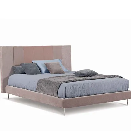 Letto in tessuto con testiera Angel di Lettissimi