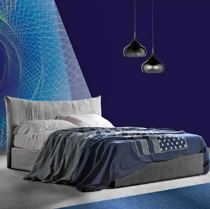 Letto matrimoniale in tessuto con testiera sagomata e box contenitore Aries di Lettissimi