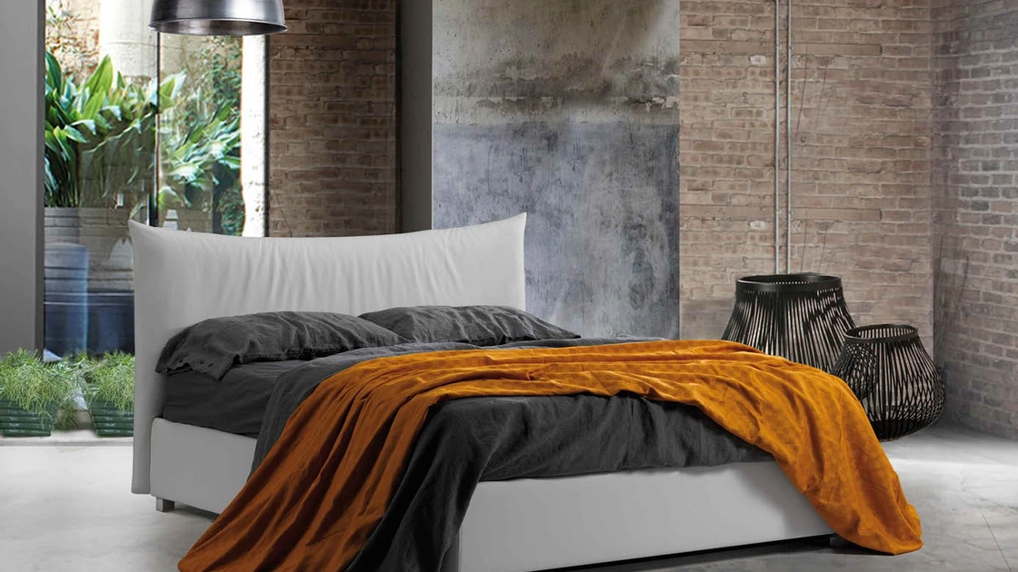 Letto in tessuto imbottito Aries di Lettissimi