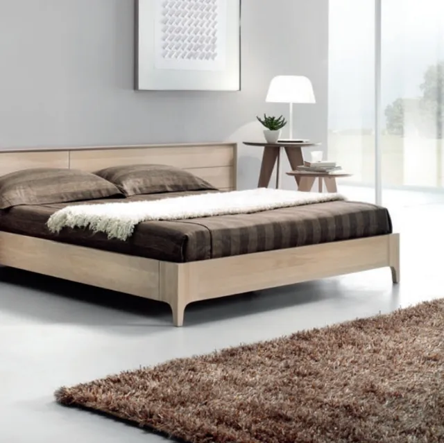 Letto in legno di rovere massello con testiera Charming Oak Innova 01 di Domus Arte