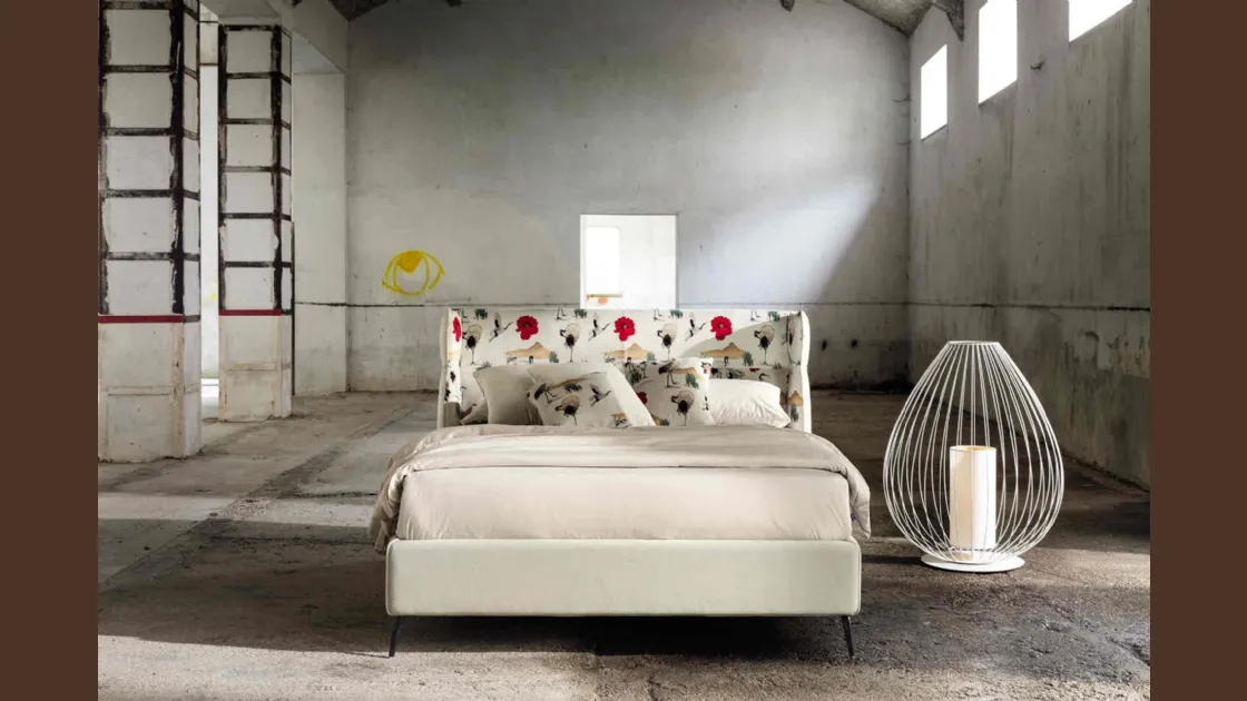 Letto con testiera imbottita Galliano di Veneran