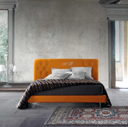 Letto in pelle Athena di Lettissimi