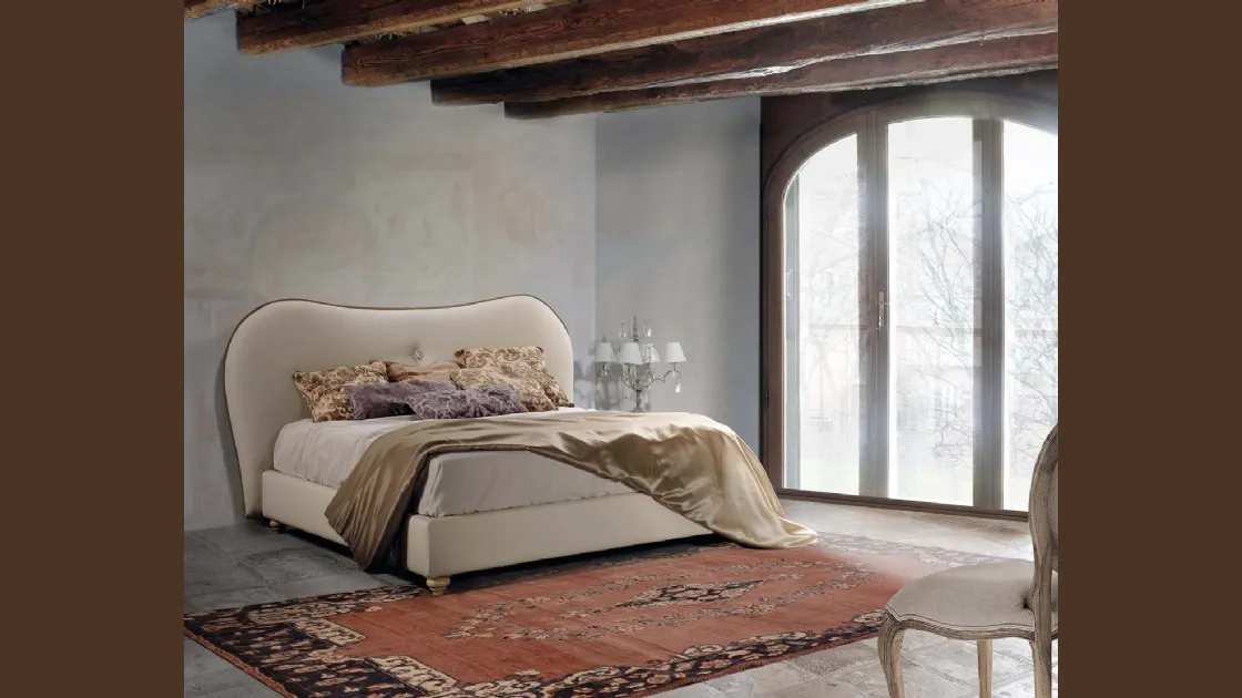 Letto imbottito Bernadette di Lettissimi