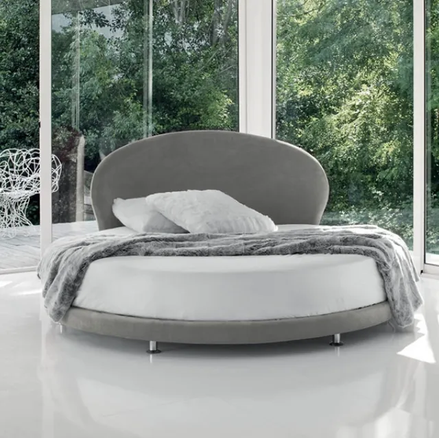 Letto rotondo di design in tessuto Kaleido di Rigosalotti