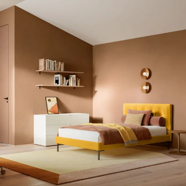 Letto Singolo in tessuto con testiera trapuntata Max Capitonné di Twils
