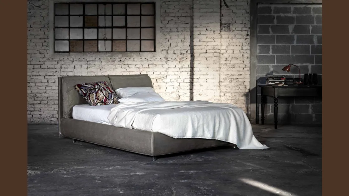 Letto con testiera Gipsy di Veneran