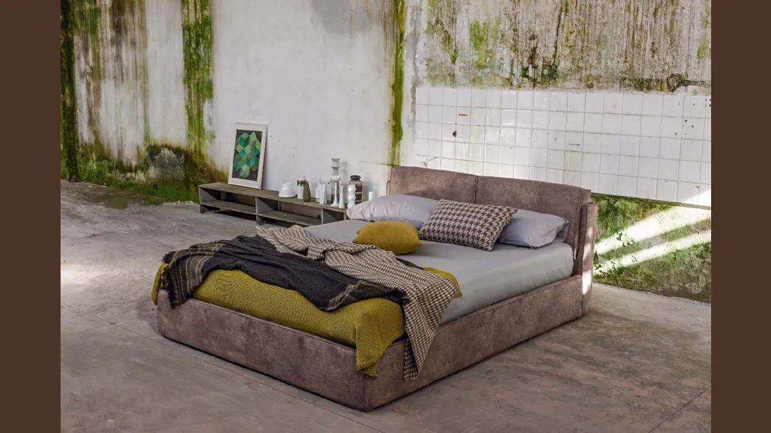 Letto imbottito Icaro di Veneran
