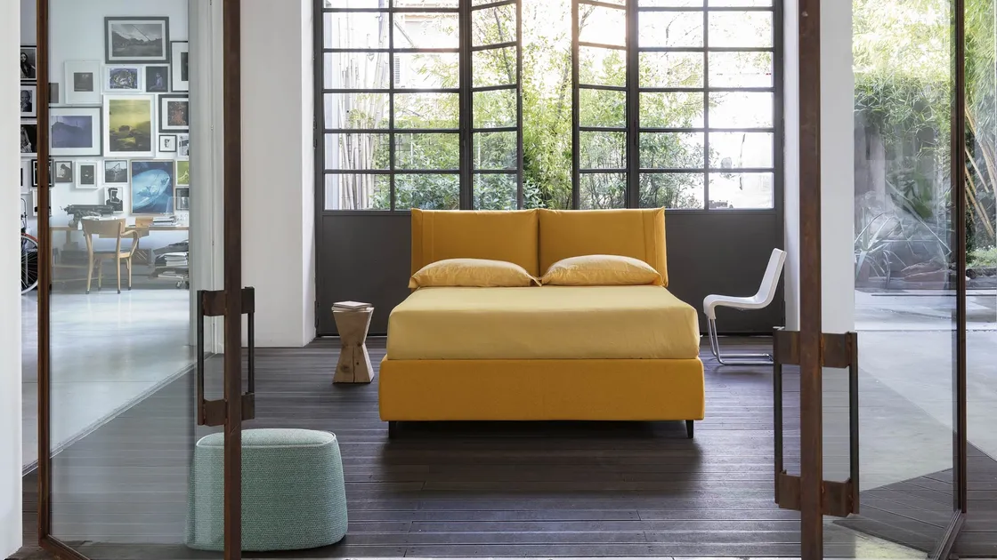 Letto imbottito Vera di Noctis