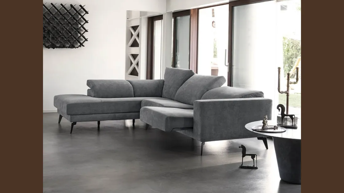 Divano ad angolo Roll-Plaz di Rigosalotti