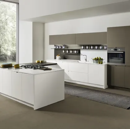 Cucina Design angolare con penisola in laccato opaco in due colori a contrasto Arena 08 di Maistri