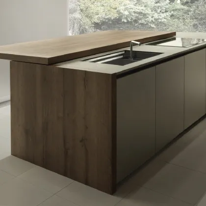 Cucina Design lineare in legno di rovere e laccato opaco Arka 05 di Maistri