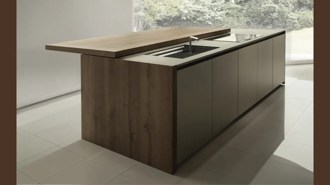 Cucina Design lineare in legno di rovere e laccato opaco Arka 05 di Maistri